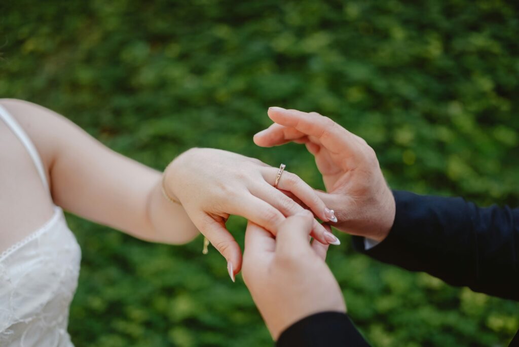 指輪交換とネイル